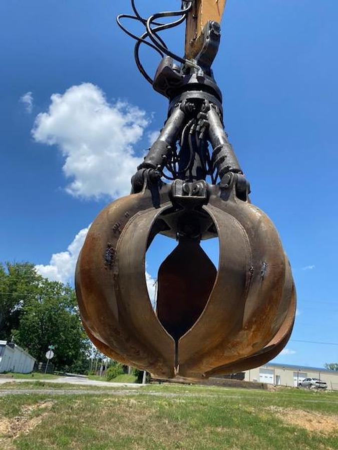 Used 2011 Liebherr A934C