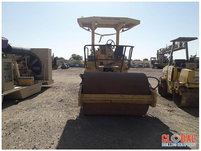 Used Item 0802 : 1988 Ingersoll-Rand SP48DD Roller