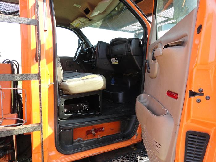 Used 2008 GMC / Altec TOPKICK C7500 / LRV55