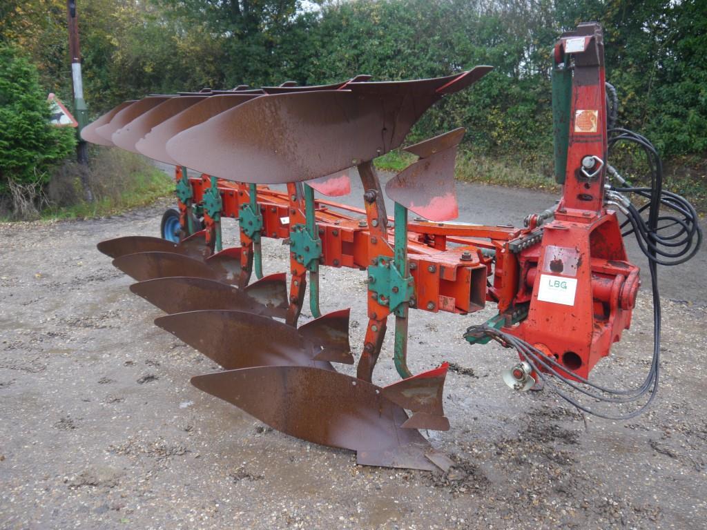 Used Kverneland LD85-240 Plough