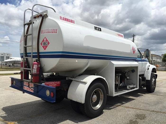 Used Unit #: 1305 - 1998 Jet-A refueler. Manufactured by Gariste. Ford chassis.