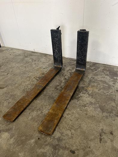 Used Kenhar  K-526 Forklift Forks 37 1/2" x 21 3/8" x 1.5"