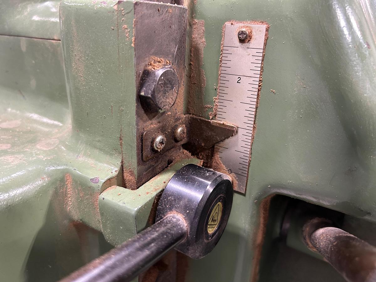 Used IMC Straight line rip saw