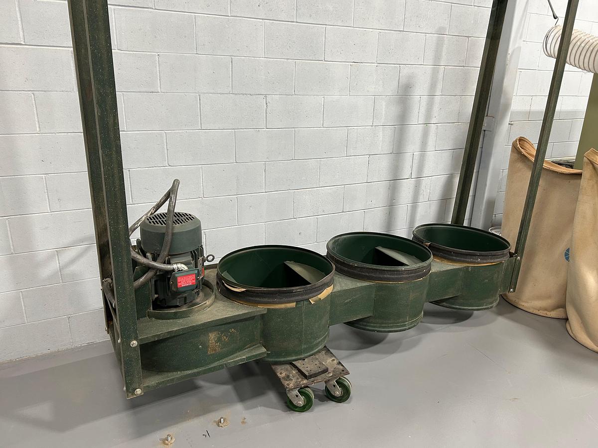 Used Dustek DT750 Dust collector