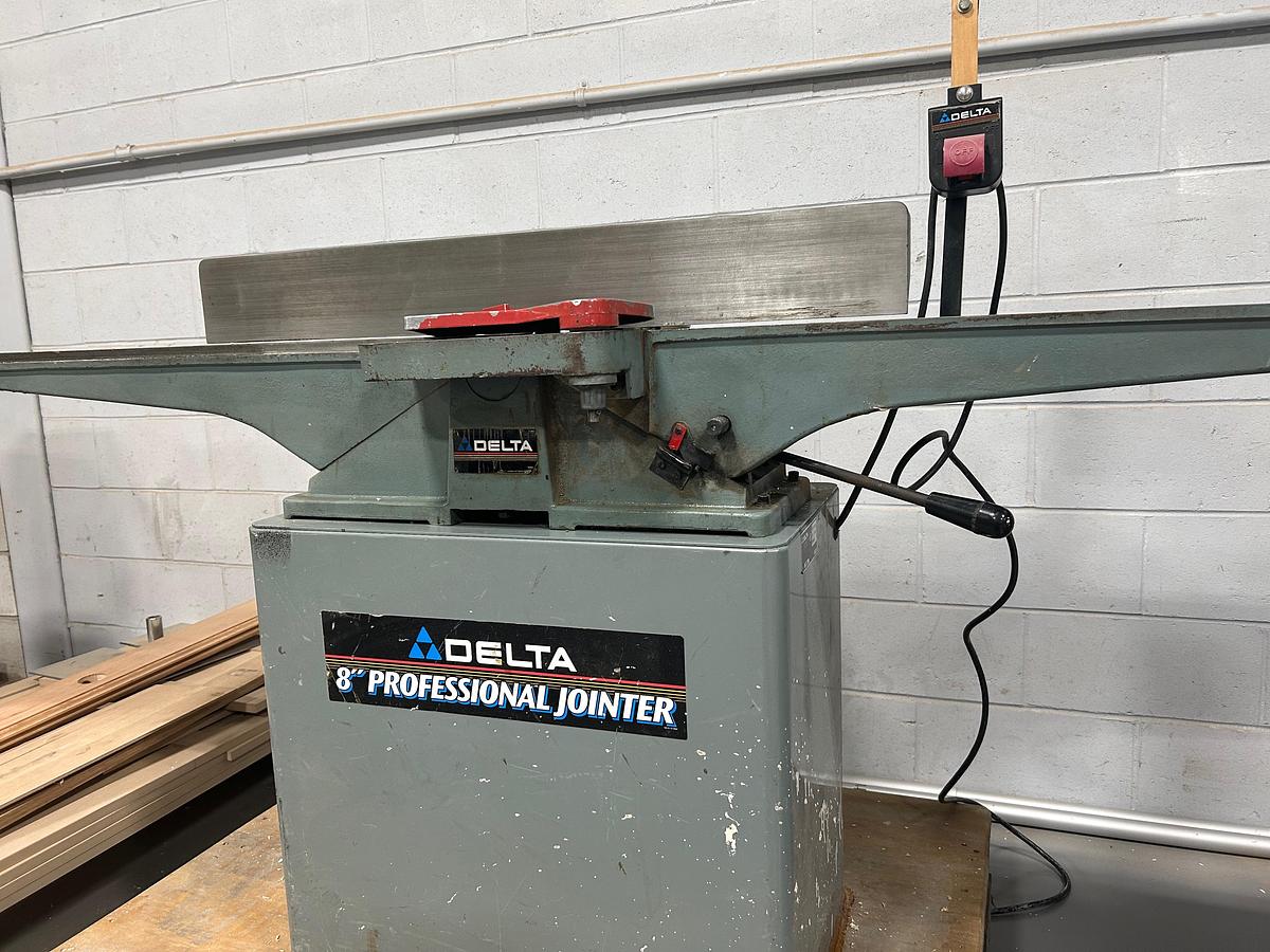 Used Delta 8" helical head jointer  #37-380