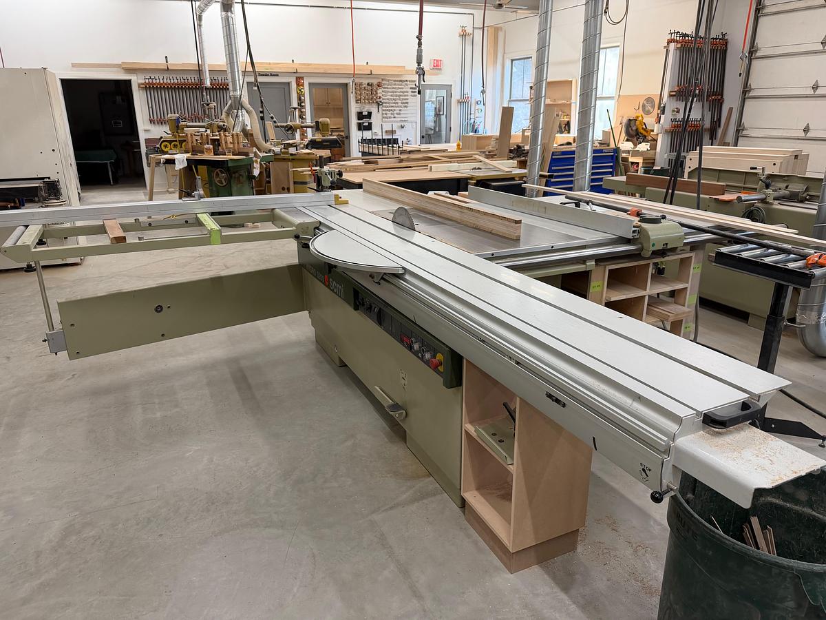 Used SCMI Hydro 3200 10' sliding table saw