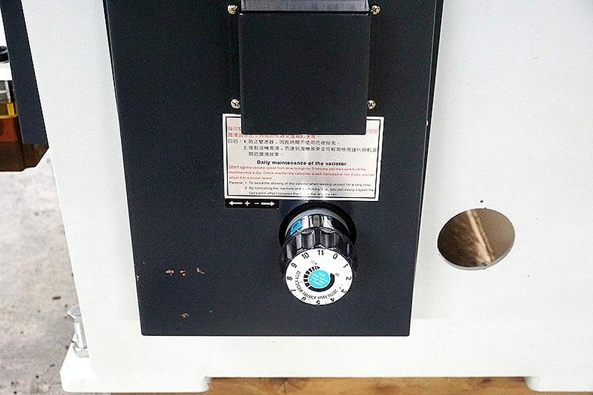 Used 2019 Cantek Cantek R18  18" straight line rip saw