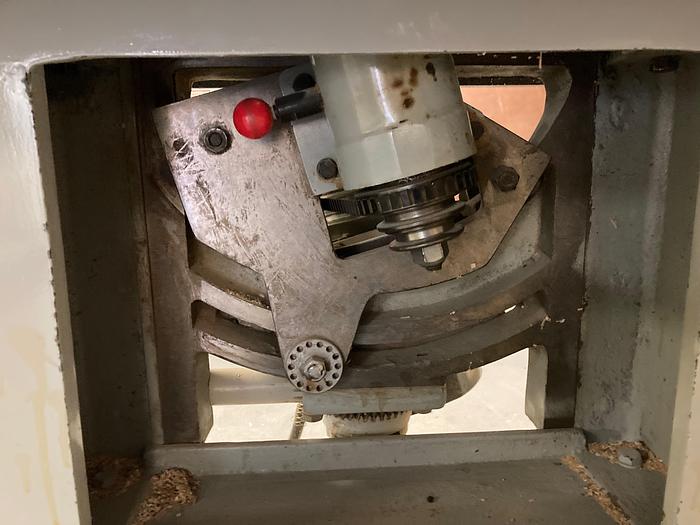 Used Linmac MP21 Tilting spindle shaper
