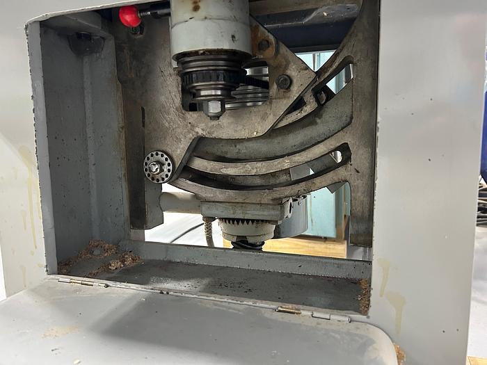 Used Linmac MP21 Tilting spindle shaper