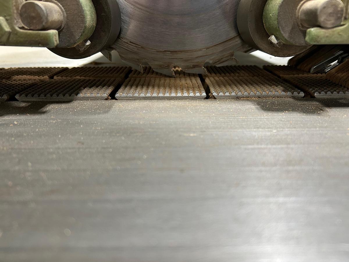 Used IMC Straight line rip saw