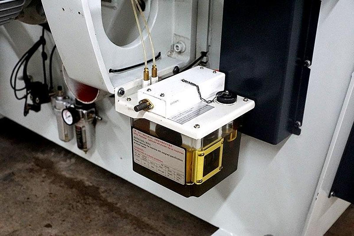 Used 2019 Cantek Cantek R18  18" straight line rip saw