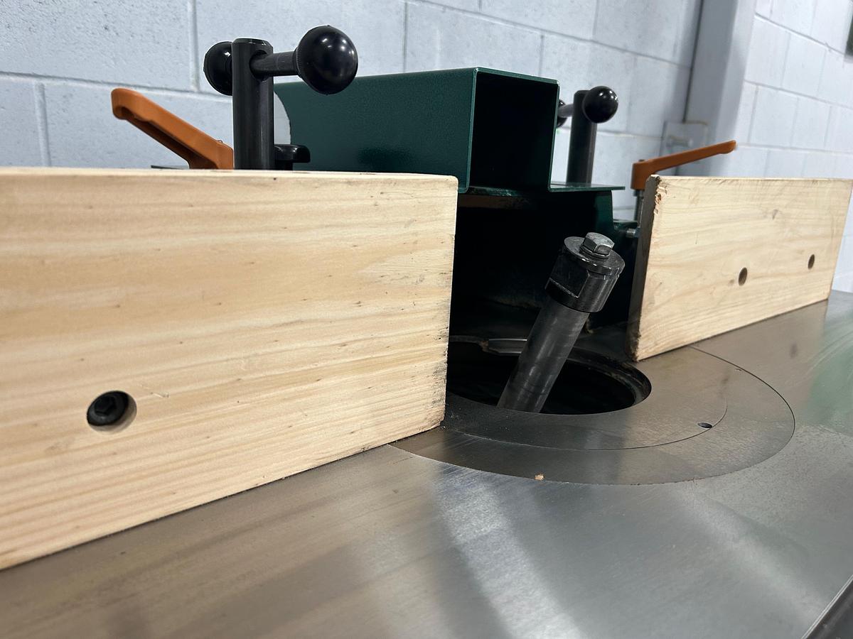 Used 2024 Grizzly G-O6080X Extreme series tilting spindle shaper