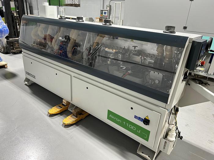 Used Biesse Akron 1130 edgebander with Pre-milling and corner rounding