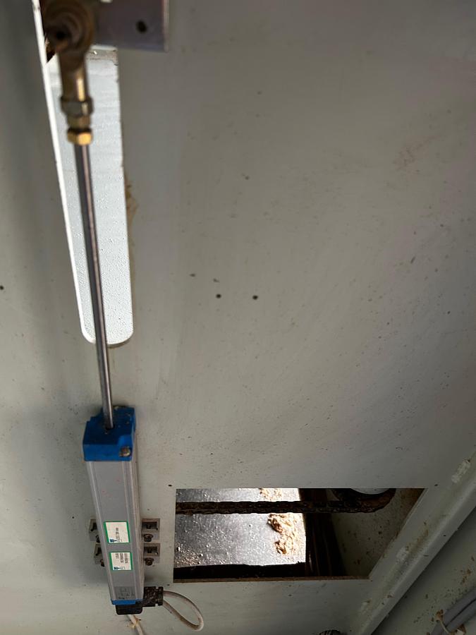 Used 2000 SAC  Smart K-1100 43" wide belt sander