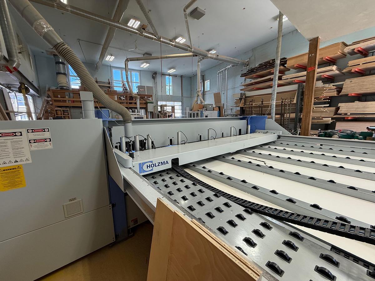 Used Holzma HPP250 US Edition 12' CNC panel saw