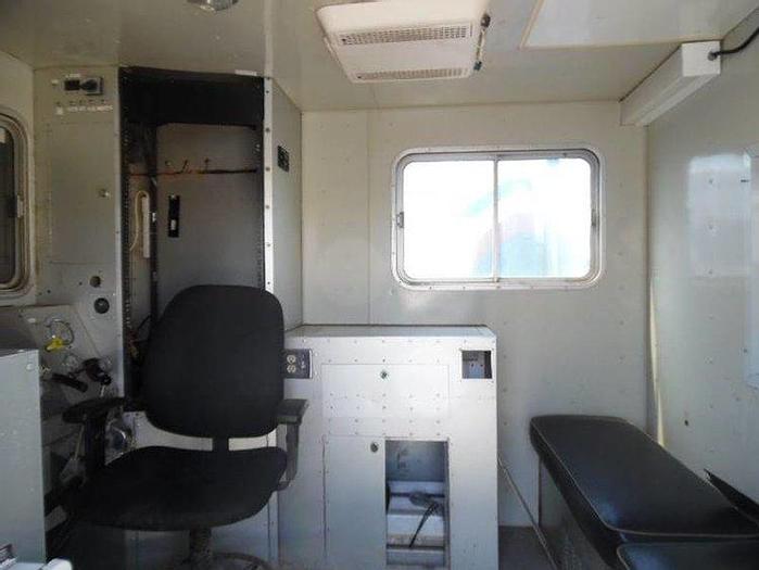 Used 2006 International Custom bodies wireline