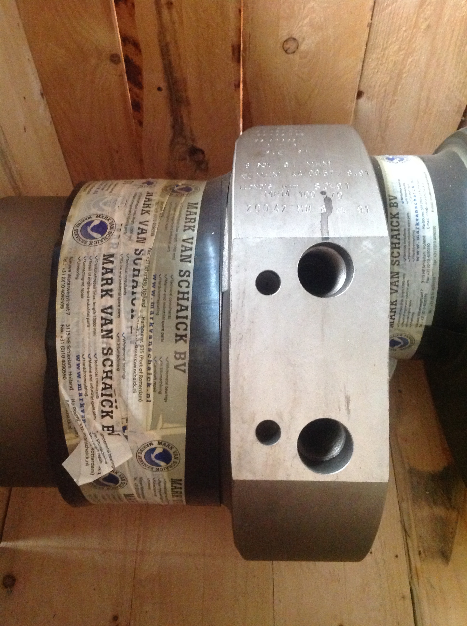 Used CRANKSHAFT DEUTZ SBV6M540