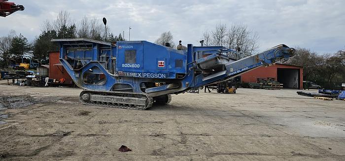 Used Terex Pegson Metrotrak 900 x 600