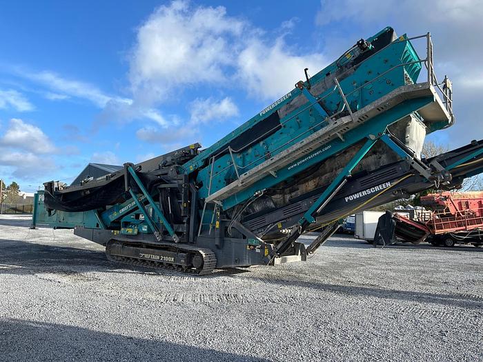 Used Powerscreen Chieftain 2100 3 deck