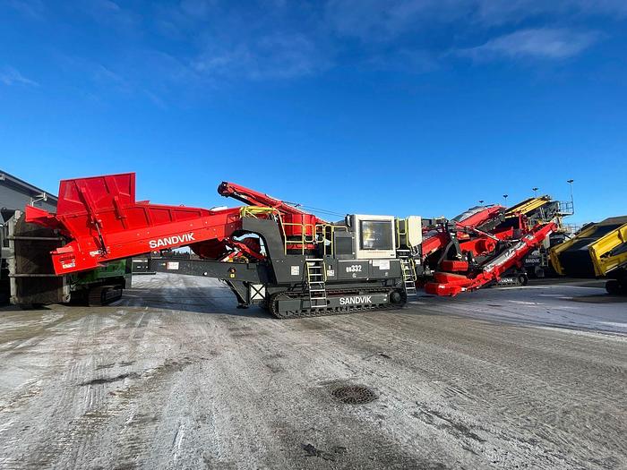 Used 2022 QH332 Cone Crusher 