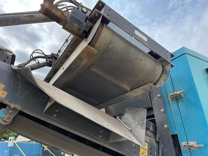Used Powerscreen Trackpactor 250