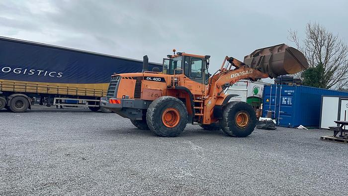Used 2007 Doosan DL 400