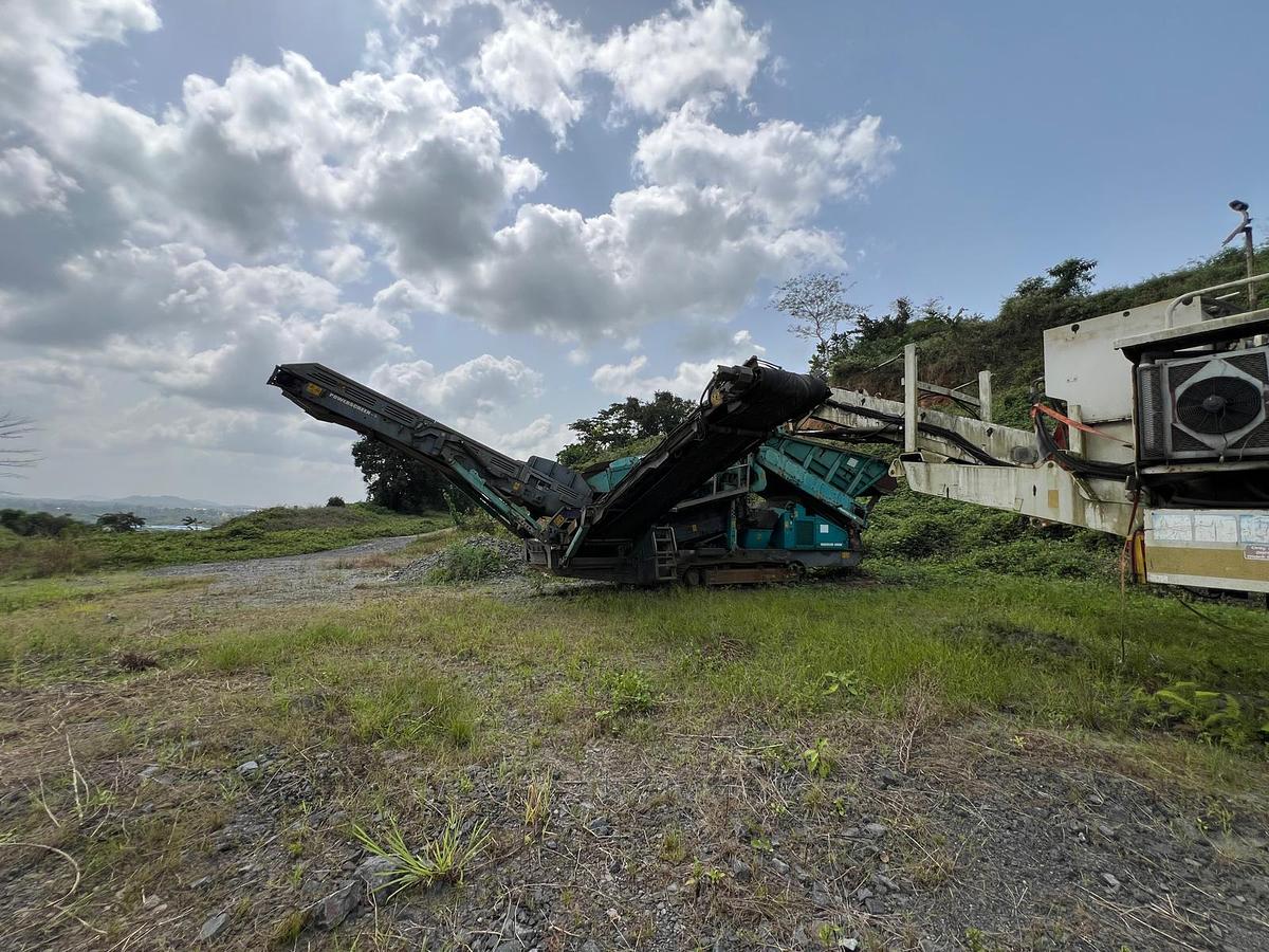 Used 2016 Powerscreen Warrior 1400