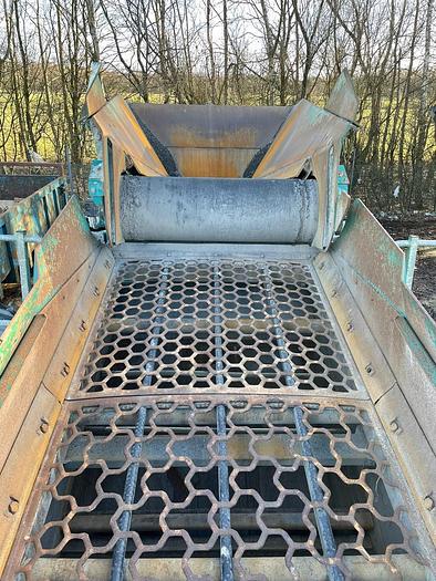 Used 2015 Powerscreen Warrior 1400X