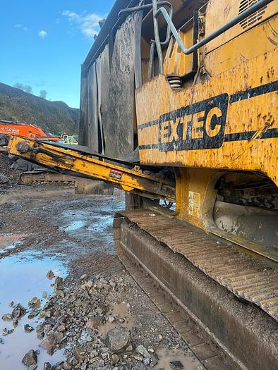 Used Extec C12+ tracked jaw crusher