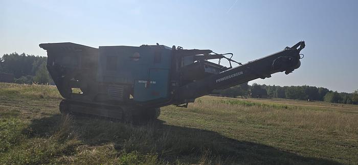 Used 2015 Terex Pegson Metrotrak 900 x 600