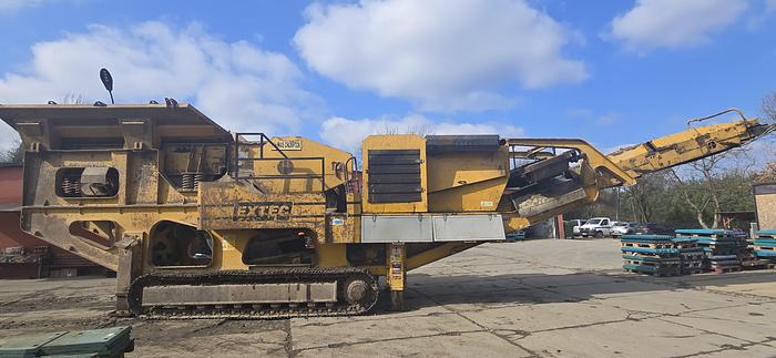 Used Extec C12+ tracked jaw crusher