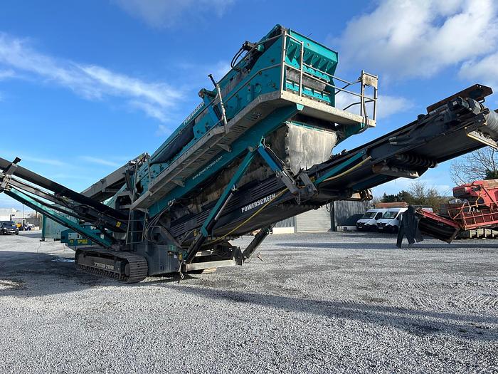 Used Powerscreen Chieftain 2100 3 deck