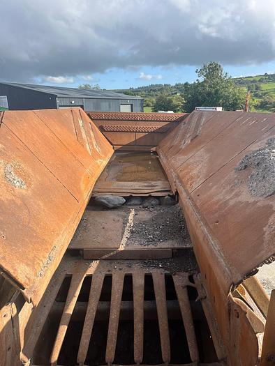 Used 2013 Tesab 10570