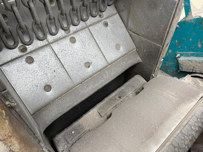 Used Powerscreen Trackpactor 250