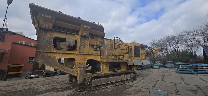 Used Extec C12+ tracked jaw crusher