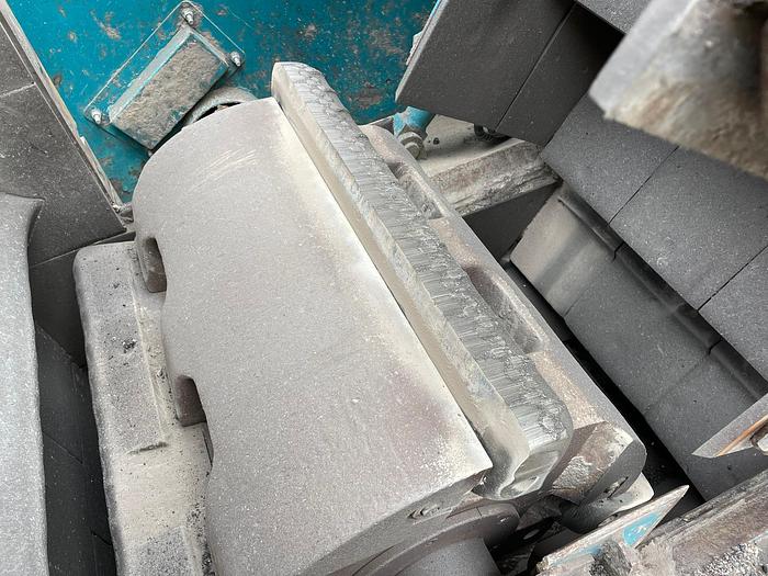 Used Powerscreen Trackpactor 250