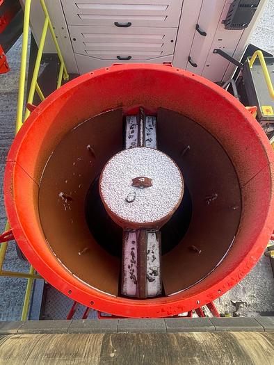 Used 2022 QH332 Cone Crusher 