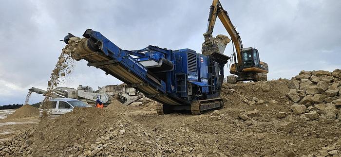 Used 2008 Terex Pegson Metrotrak 900 x 600