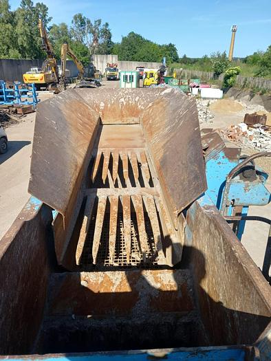 Used Pegson Metrotrak 900 x 600