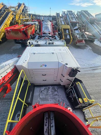 Used 2022 QH332 Cone Crusher 