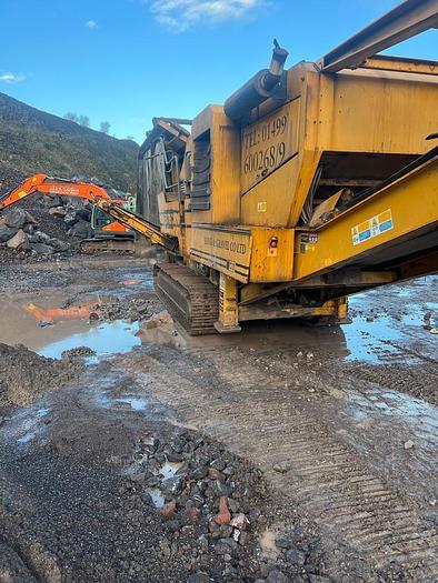 Used Extec C12+ tracked jaw crusher