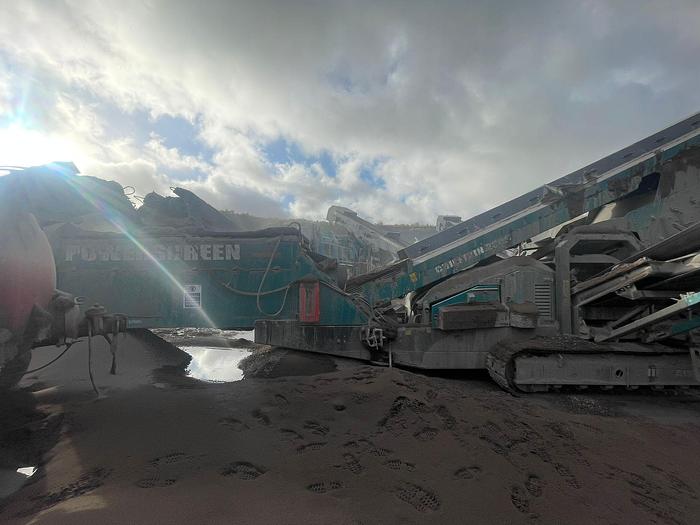 Used 2018 Powerscreen 2200 3 Deck Screen 