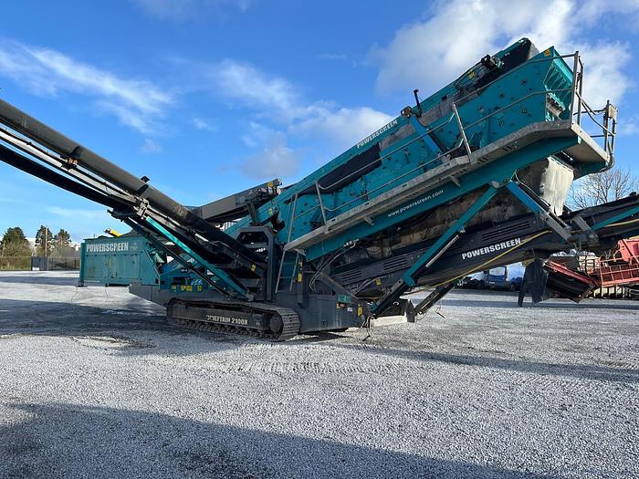 Used Powerscreen Chieftain 2100 3 deck