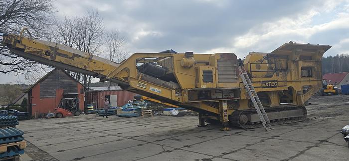 Used Extec C12+ tracked jaw crusher