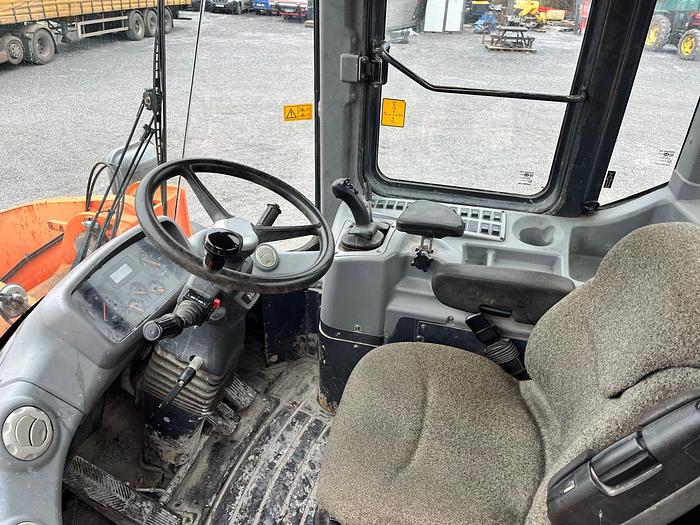 Used 2007 Doosan DL 400