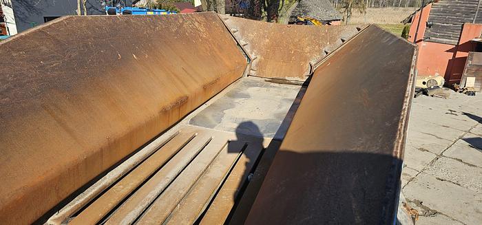 Used 2013 Powerscreen Metrotrak 900 x 600