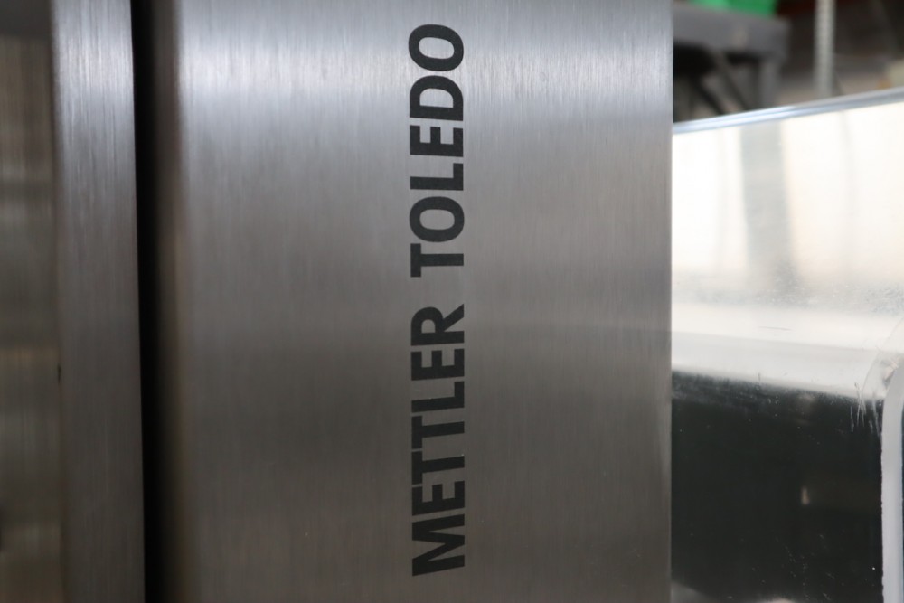 Used Mettler-Toledo Safeline checkweigher