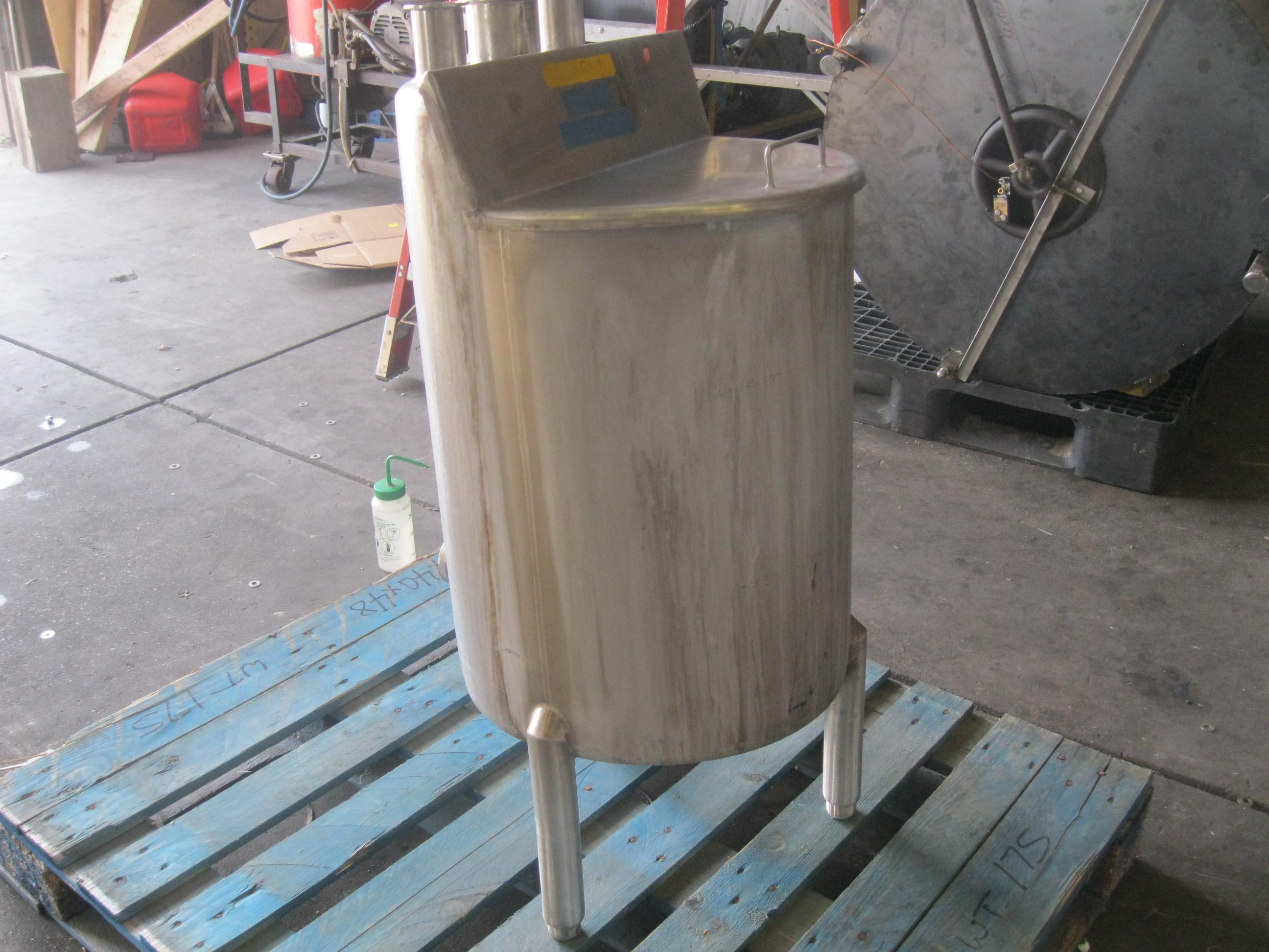 Usado 25 GALLON PMO BALANCE TK