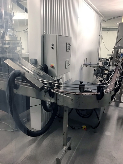D'occasion Ave / Krones / Simonazzi SOFT DRINKS FILLING LINE, still or carbonated