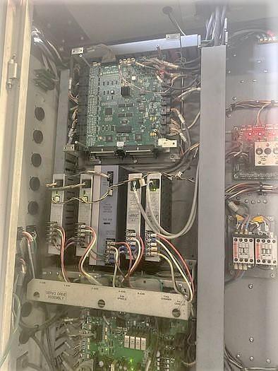 Used 2006 Haas VF6/40 with TR-310 Trunnion Table